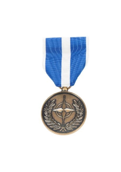 Bundeswehr Nato Kosovo Medal Forces Uniform Orden