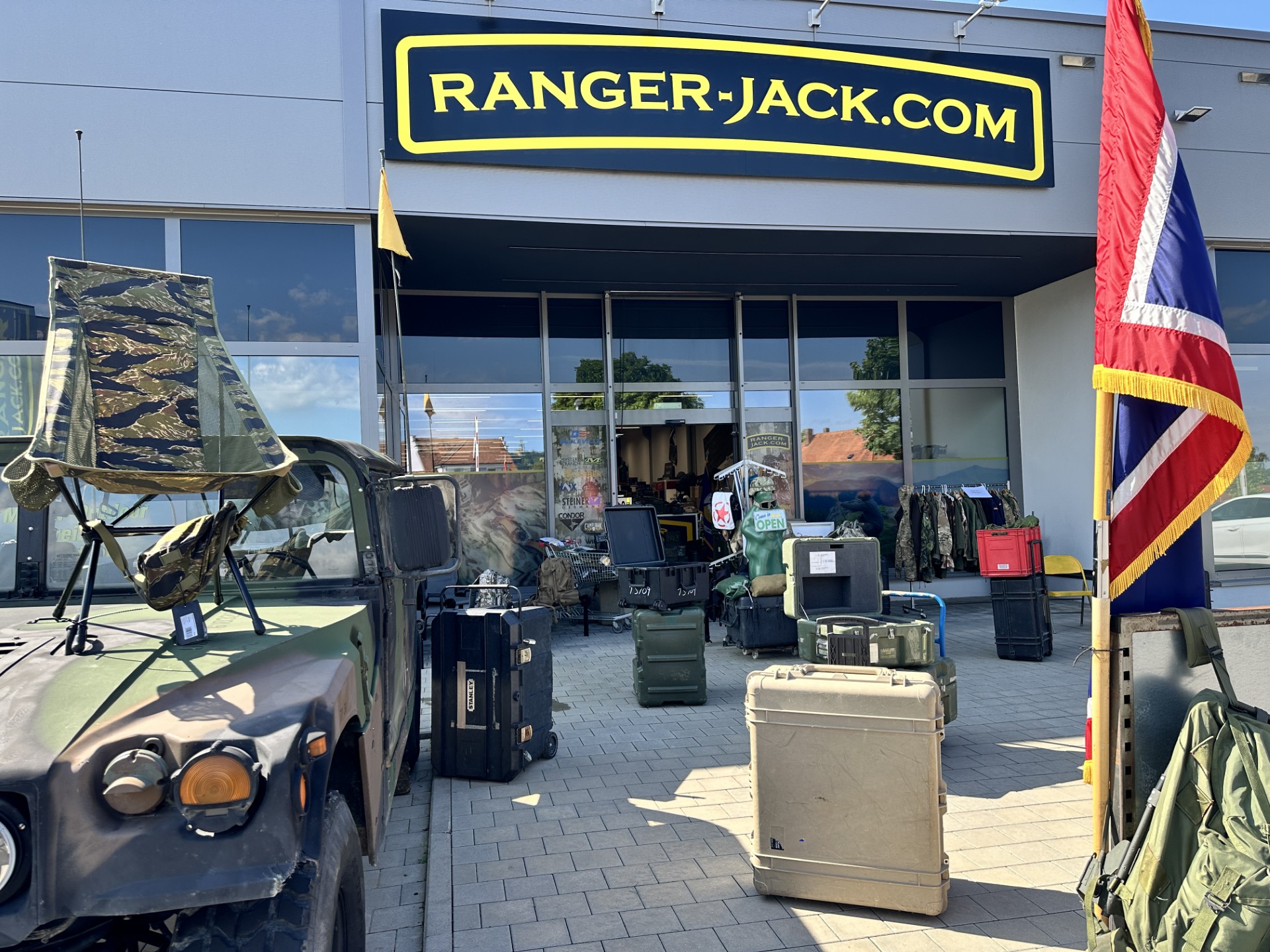 Ranger Jack Ladengeschäft von außen.