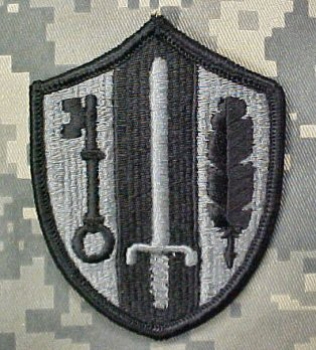 US Army Reserve Readiness Command UCP ACU Patch - Foliage Green