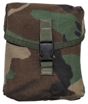 US Army MOLLE SAW 200 Magazintasche woodland camouflage