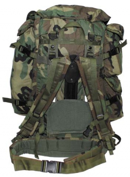 US ARMY CFP-90 COMBAT PACK woodland camouflage
