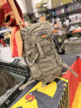 Preview: Bundeswehr Tatonka Daypack Tagesrucksack 30 Liter Steingrau