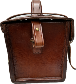 VINTAGE LEDERTASCHE MIT TRAGEGURT BRAUN