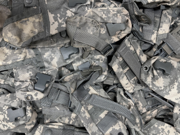 25 Stück US ARMY UCP ACU MOLLE Fragmentation Grenade Pouch