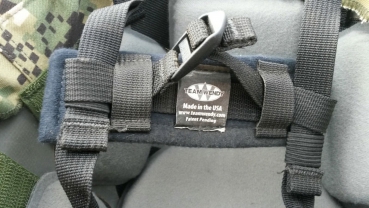 US NAVY ACH TC2000 Kevlarhelm mit AOR2  Cover