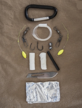 PARACORD SURVIVAL KIT SMALL SCHWARZ