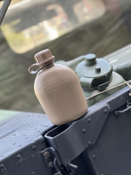 US Army 1 Quart US Feldflasche coyote brown