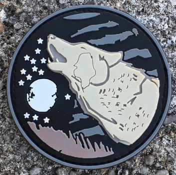 Wolf Howling Velcro patch