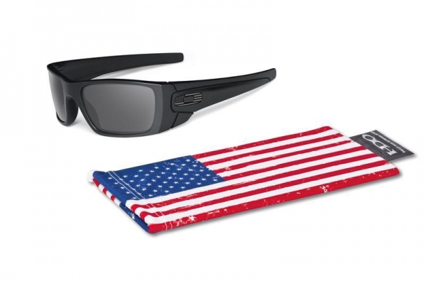 OAKLEY SI Fuel Cell Matte Black/Grey Tonal Flag