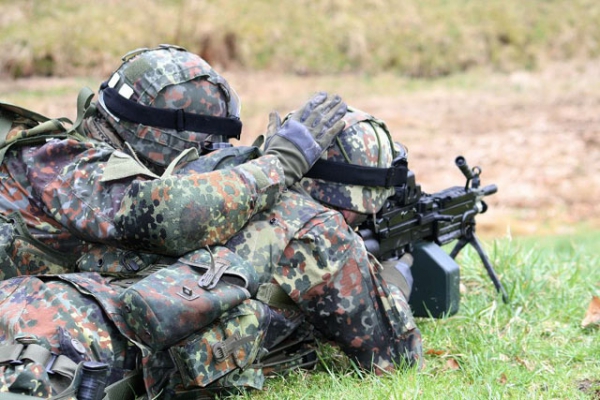 TACGEAR Kevlarhelm Helmbezug BW Flecktarn