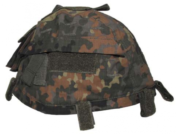 Helmbezug mit Taschen Flecktarn