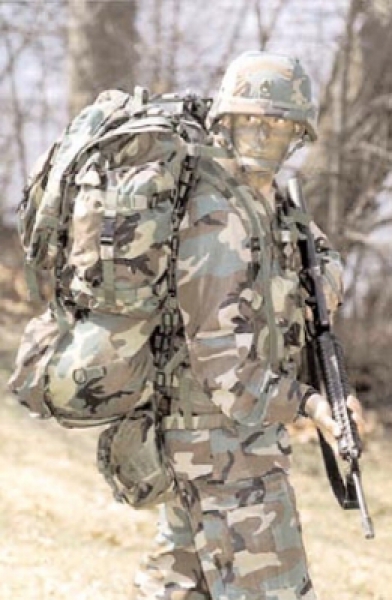 US ARMY CFP-90 COMBAT PACK woodland camouflage