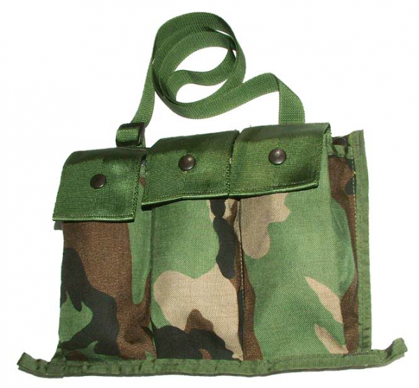 US Army M16/M4/AR15 6 Magazines Bandoleer woodland camouflage