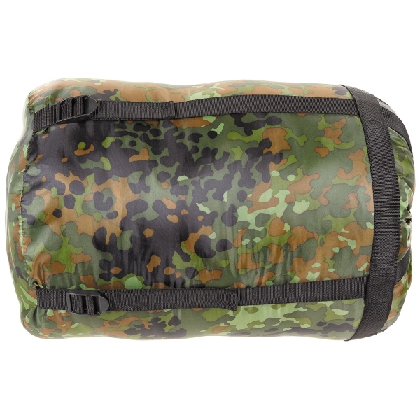 Mumienschlafsack flecktarn mit 2-lagige Füllung