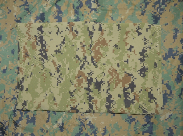 Navy Woodland Digital Neck Gaiter AOR2 NWUIII