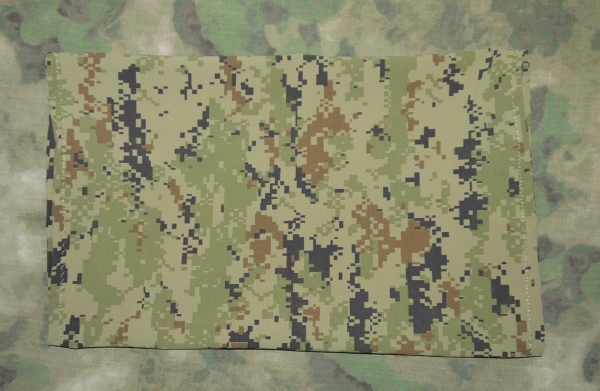 Navy Woodland Digital Neck Gaiter AOR2 NWUIII