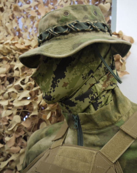 Navy Woodland Digital Neck Gaiter AOR2 NWUIII