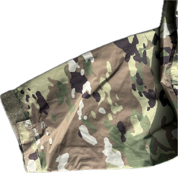US Army OCP MULTICAM ECWCS Level VI Extreme Wet Cold Weather Goretex Jacket