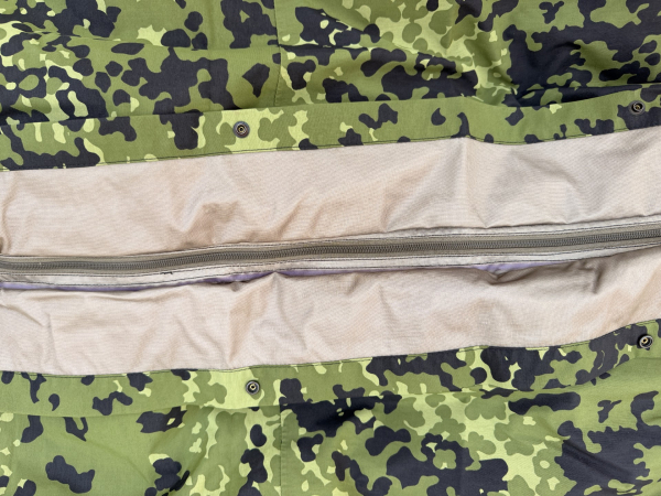 Danish Army HMAK Schlafsack M98 mit Überzug M84 camouflage