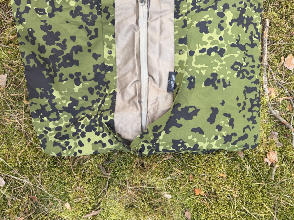 Danish Army HMAK Schlafsack M98 mit Überzug M84 camouflage