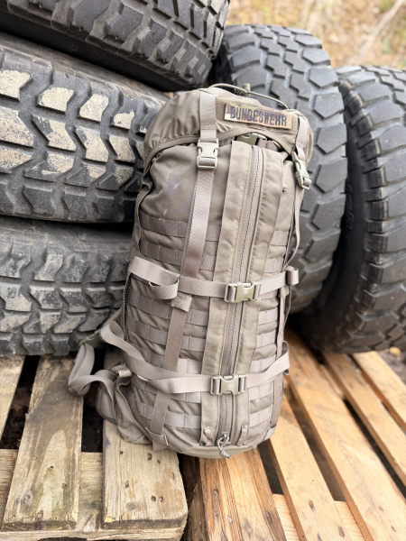 Bundeswehr Snigel Daypack 50 Ltr Steingrau