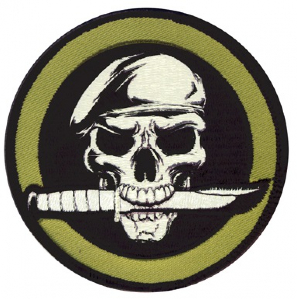 MILITARY SKULL / KNIFE PATCH WITH HOOK BACK