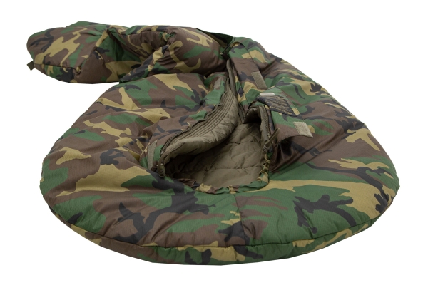Carinthia Schlafsack Defence 4 US Woodland Camouflage