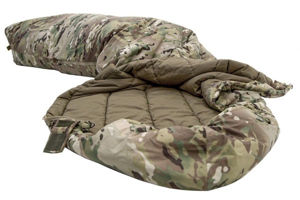 Carinthia Schlafsack Tropen Multicam™