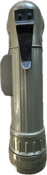 US ARMY FULTON "D" ANGLE HEAD FLASHLIGHT OLIV