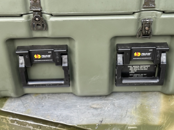 US Army Pelican Hardigg Trolley Case