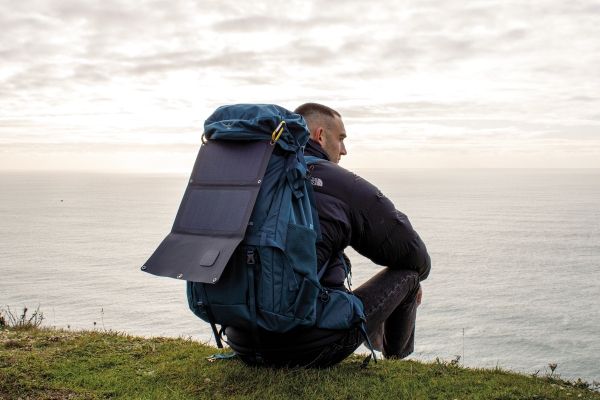 Powertraveller Tactical Falcon 28E Solarpanel Woodland Digital