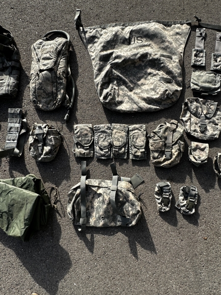 US Army UCP Molle Rifleman Set 27 teilig