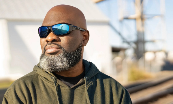 WileyX GRAVITY CAPTIVATE™ Polarized Blue Mirror